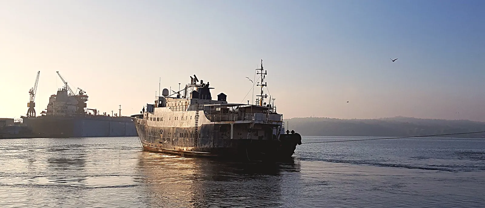 Arriving at the yard under tow, early morning